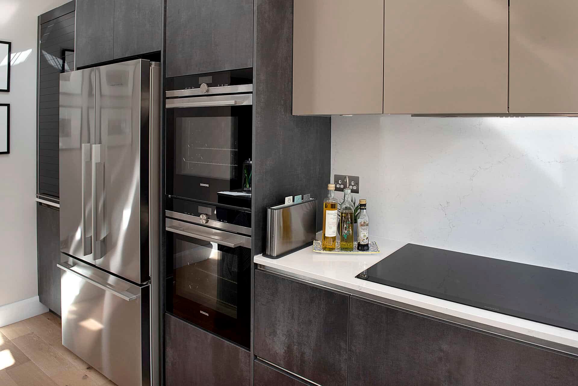 Hasting Drive Kitchen - Image 3