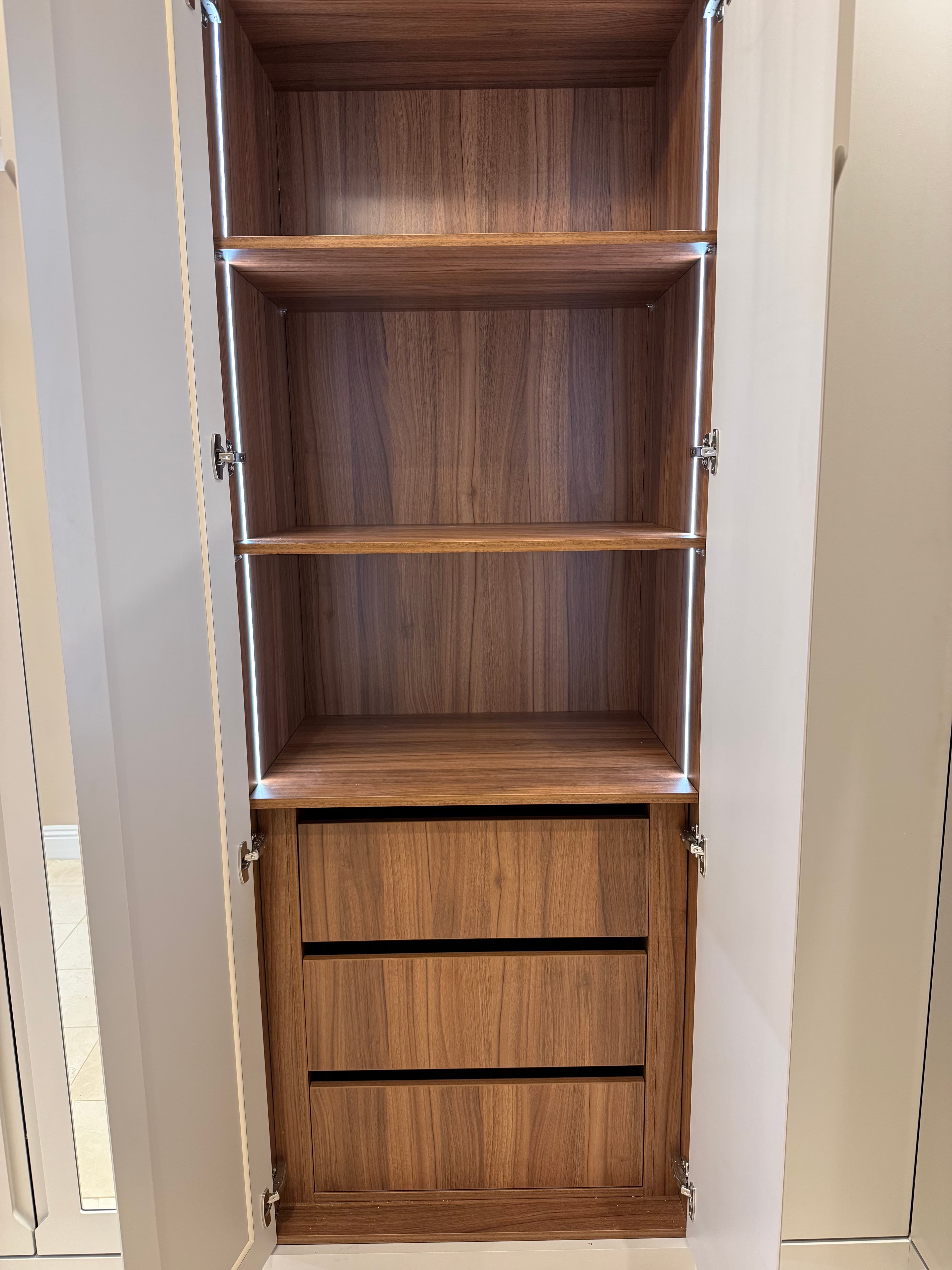 Bespoke Wardrobes Surbiton - Image 4