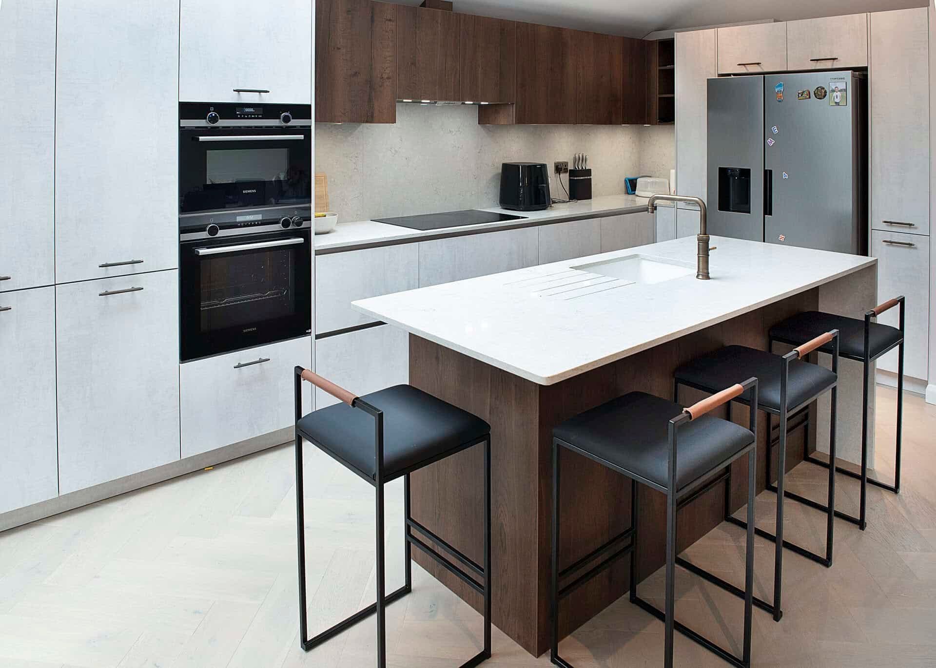 Cheyne Walk Kitchen (KT5) - Image 1