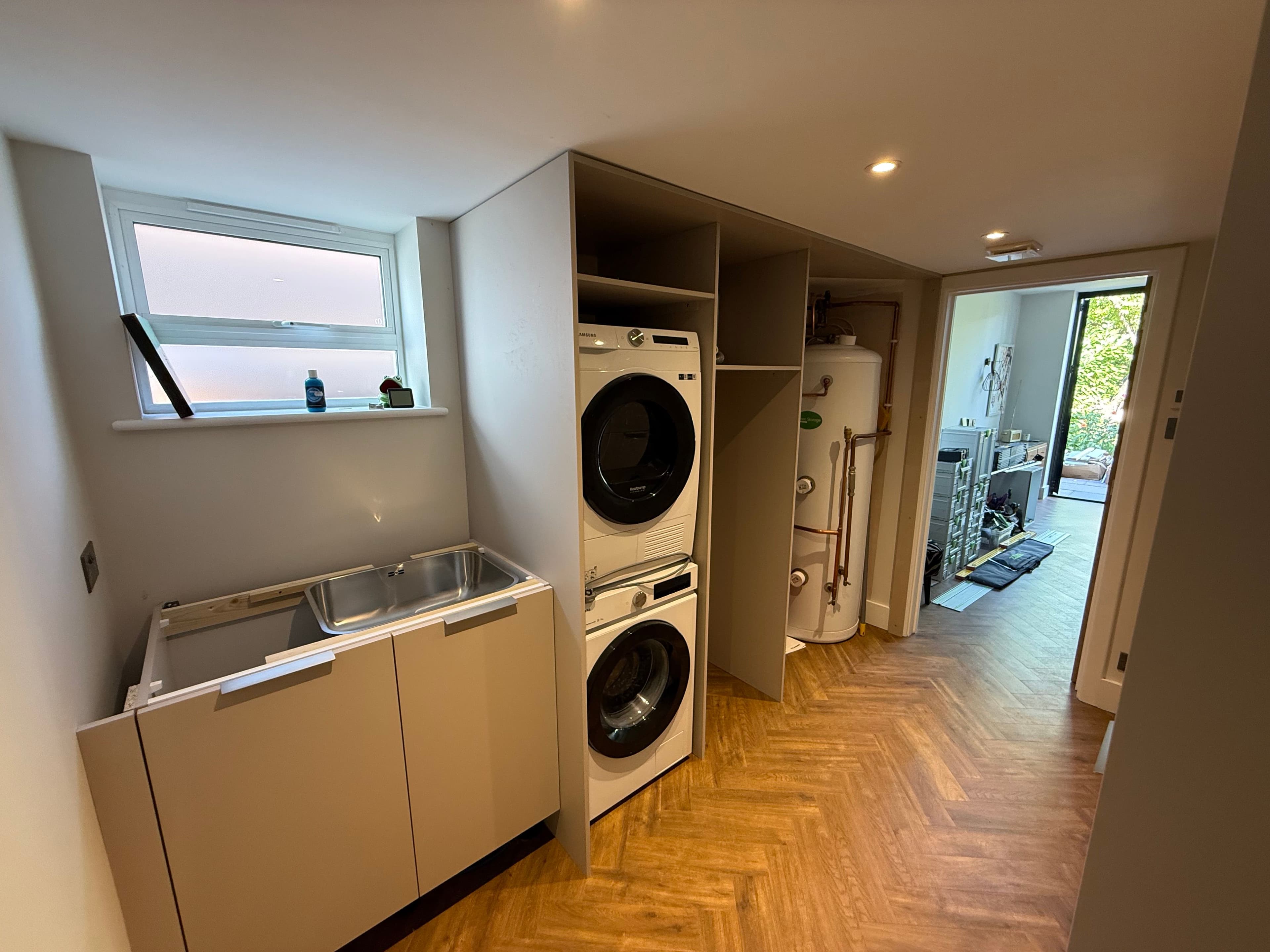 Bespoke Utility Room - Image 1