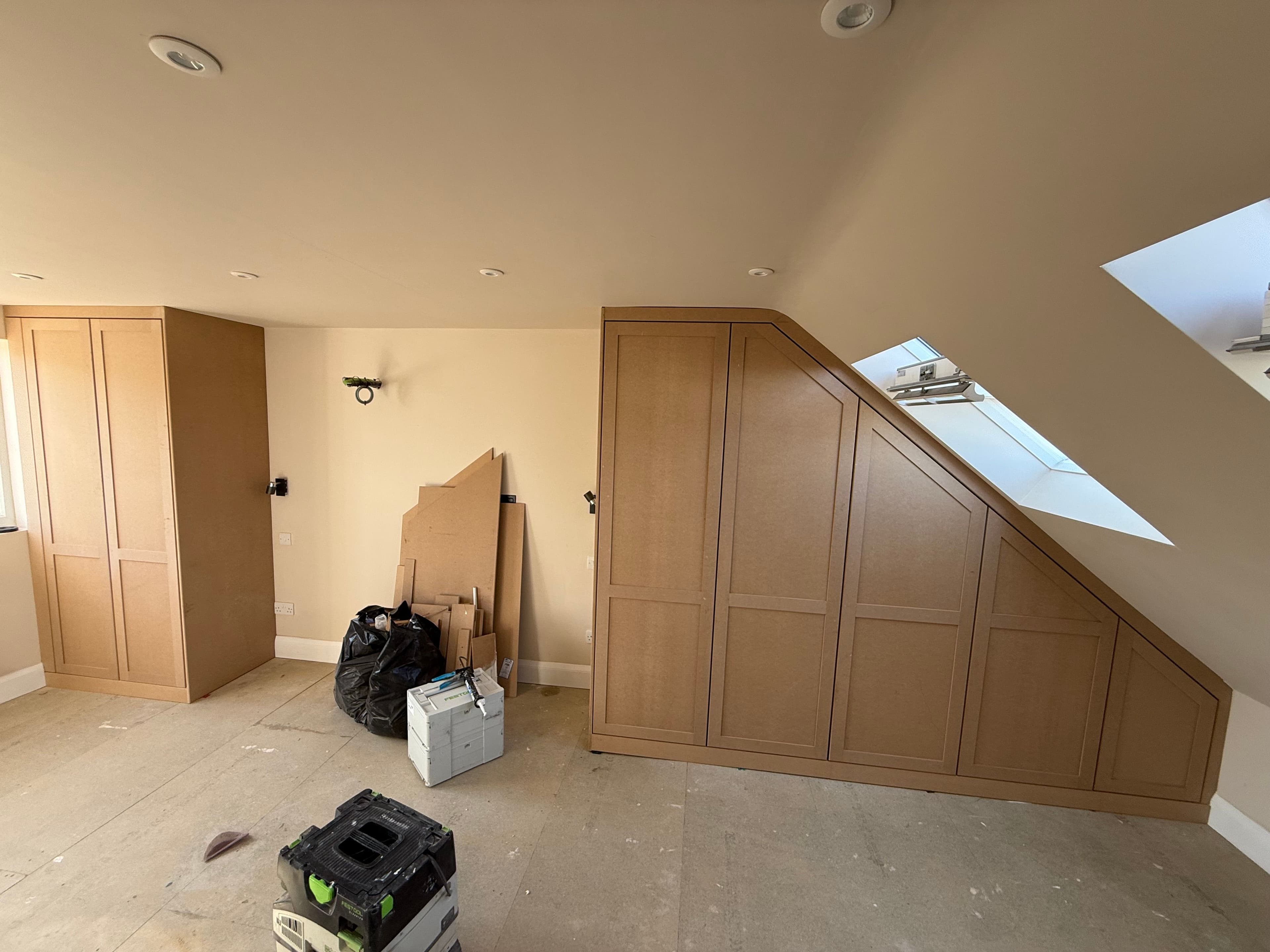 Bespoke Wardrobes (Long Ditton) - Image 10