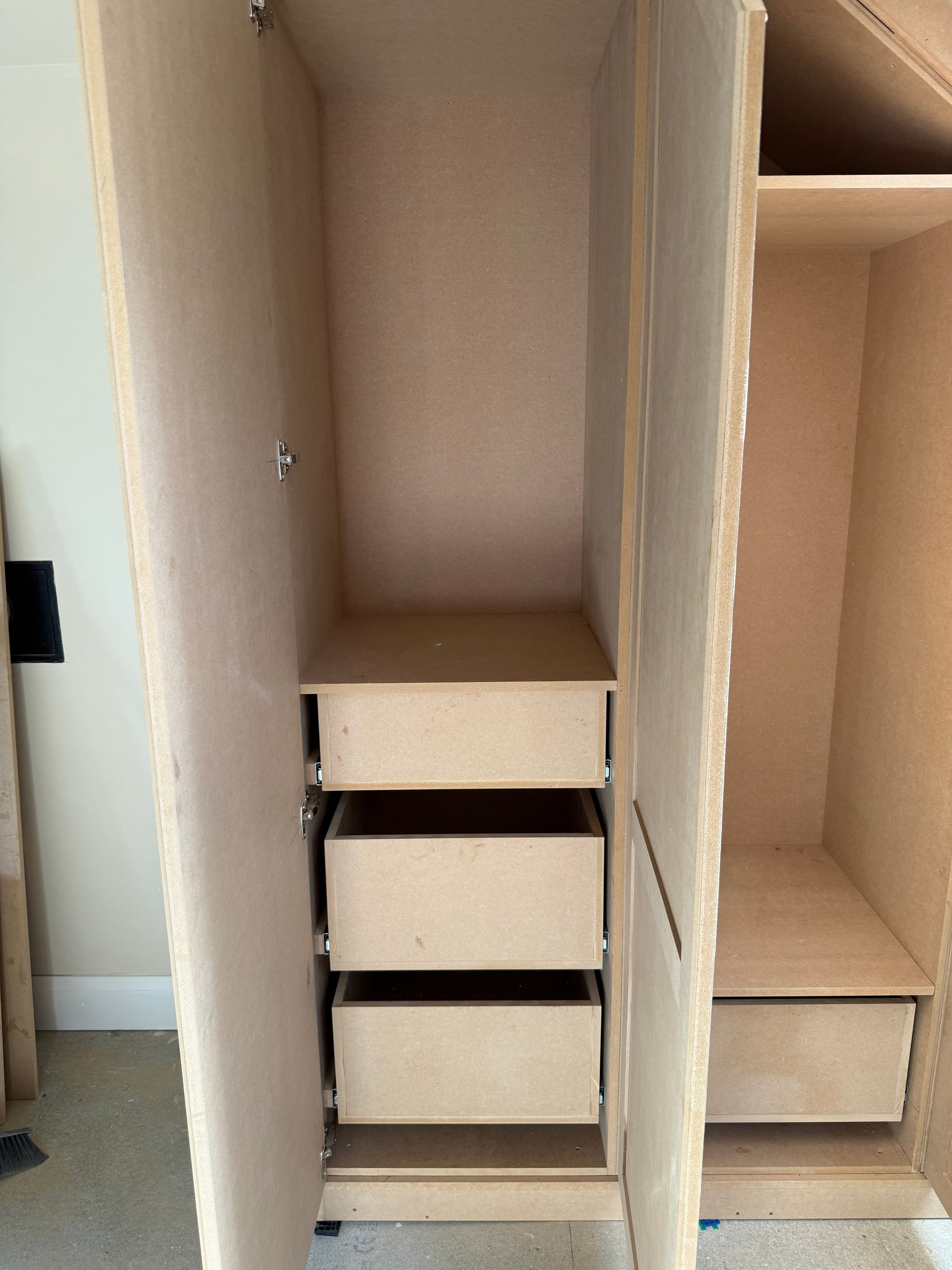 Bespoke Wardrobes (Long Ditton) - Image 4