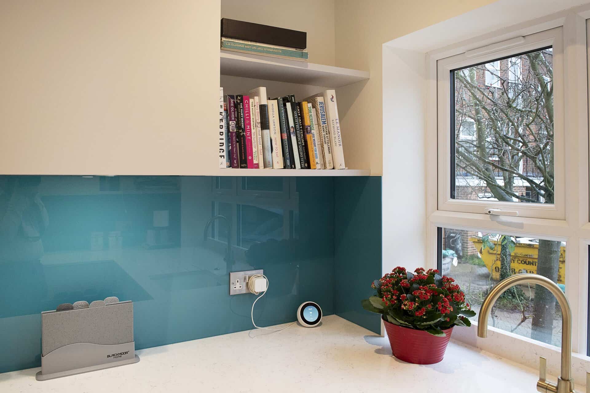 Southridge Place Kitchen - Image 7